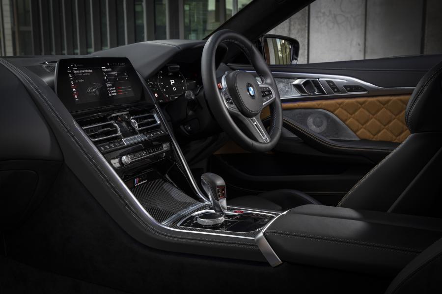 Интерьер BMW M8 Competition Coupe (F92) 2020 года  (AU) (фото 25 из 37)
